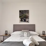 Céntrico Jardines De Vallellano Apartamento