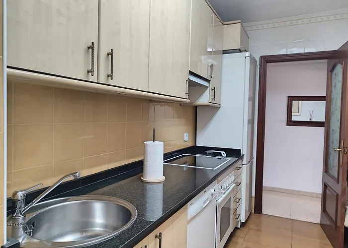 Centrico Jardines De Vallellano Apartment *